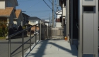 愛知県岡崎市の新築エクステリア;機能性とバリアフリーを意識したスタイリッシュなモダン外構