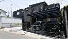 愛知県岡崎市の新築エクステリア;高級感のあるカーゲートでスタイリッシュなモダン外構
