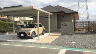 岡崎市の新築エクステリア：ウッドデッキでお家とお庭を繋ぐ外構デザイン