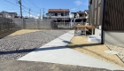 愛知県知立市の新築エクステリア：駐車場までのアプローチ