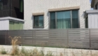 岡崎市の新築エクステリア：お家の裏側の目隠しフェンス