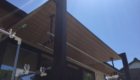 豊田市の新築エクステリア：木目調×ブラックでスタイリッシュなテラス屋根